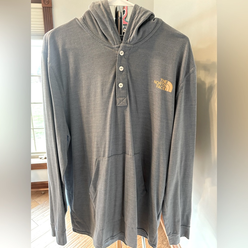 Men’s The North Face button pullover | size Large